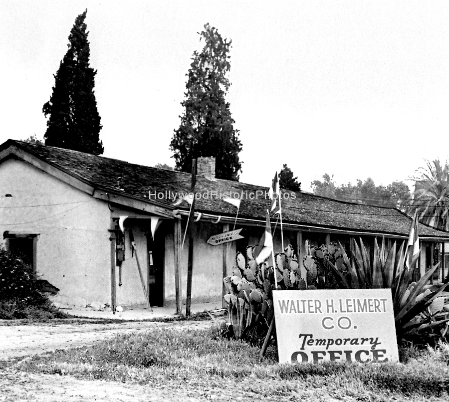 Encino 1948 De Osa Adobe Walter H. Leimert Co. office copy.jpg